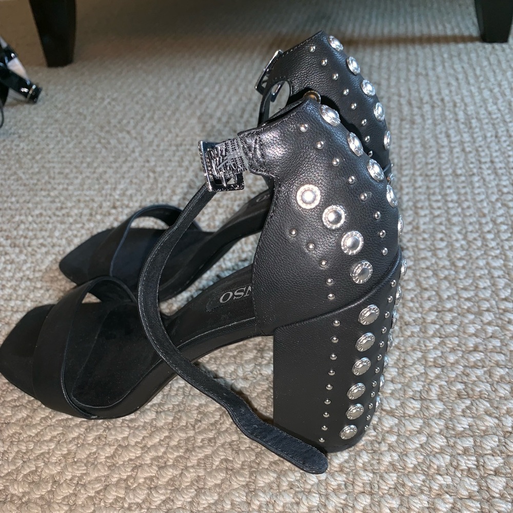 Senso black studded chunky heels
